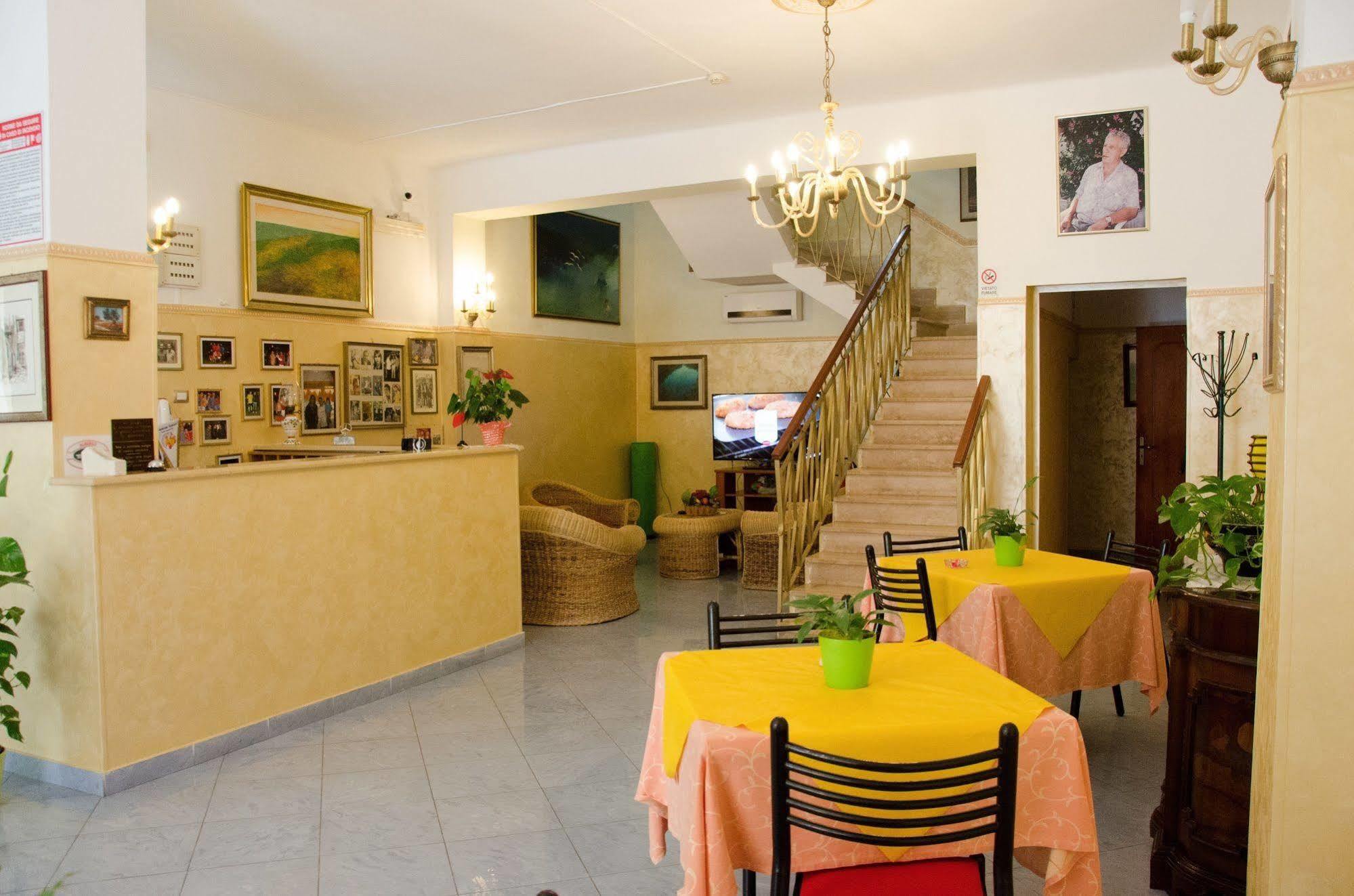 Hotel Da Ettore - Salento Selection Porto Cesareo Exterior photo
